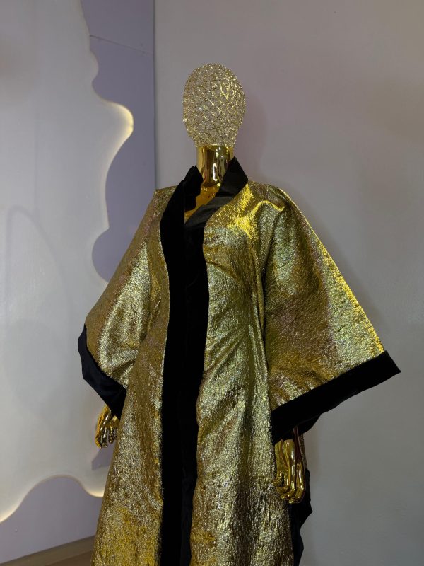 Robe Lyana – Image 2